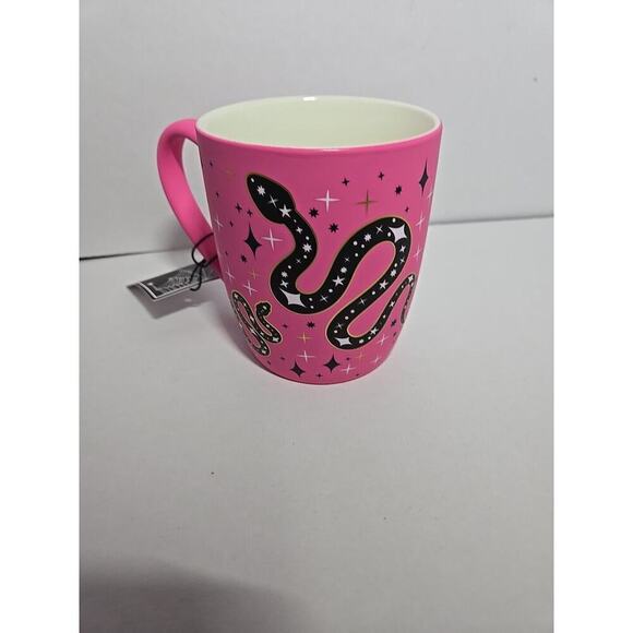 COBWEBS & CAULDRONS HOT PINK SNAKE SOFT TOUCH COFFEE MUG HALLOWEEN BRAND NEW - Picture 2 of 6